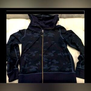 Lululemon blue camo scuba hoodie size 10
